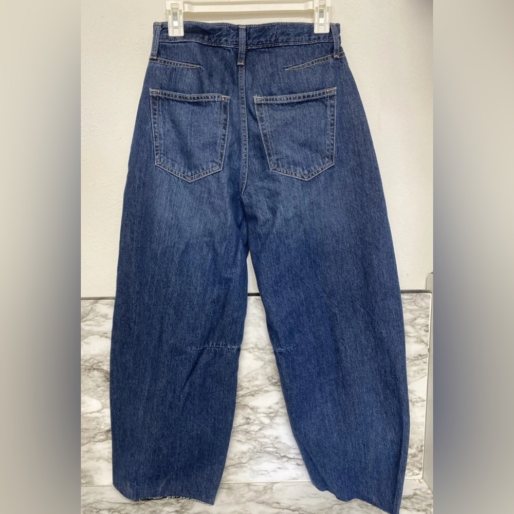 Universal Thread High-Curved Leg Barrel Jeans Dark Wash 17  Heavyweight Denim - Picture 5 of 6
